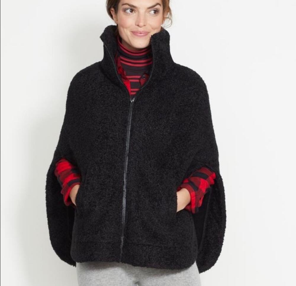 Dudley Stephens Ashford Poncho Size S Black Sherpa Gorpcore Outdoor